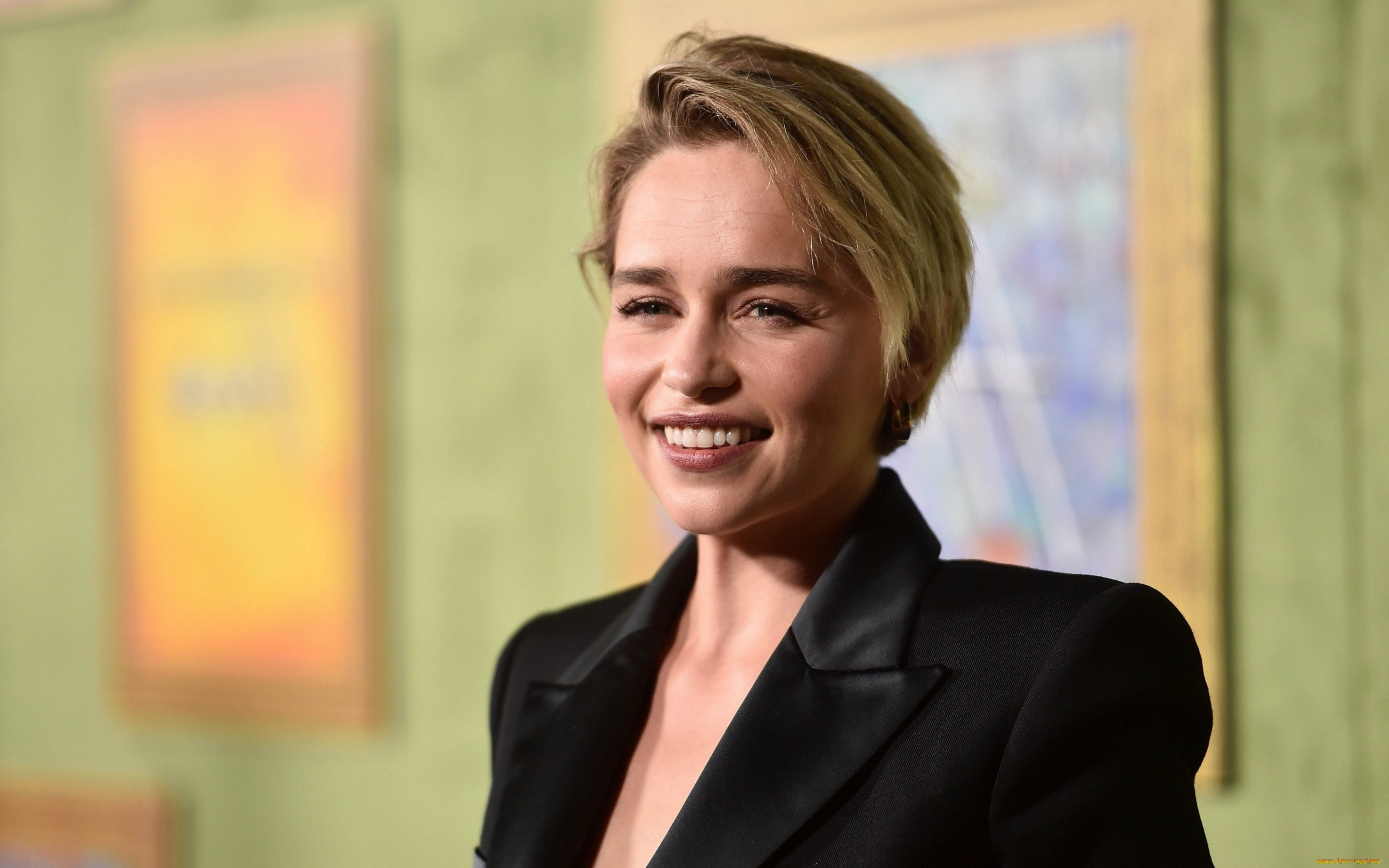, emilia clarke, 